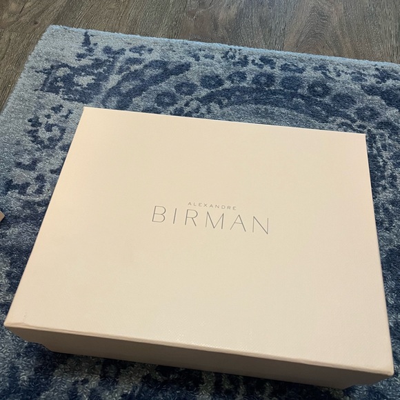 Alexandre Birman Gold Bow Clarita Heels, Size 39 - Picture 12 of 13